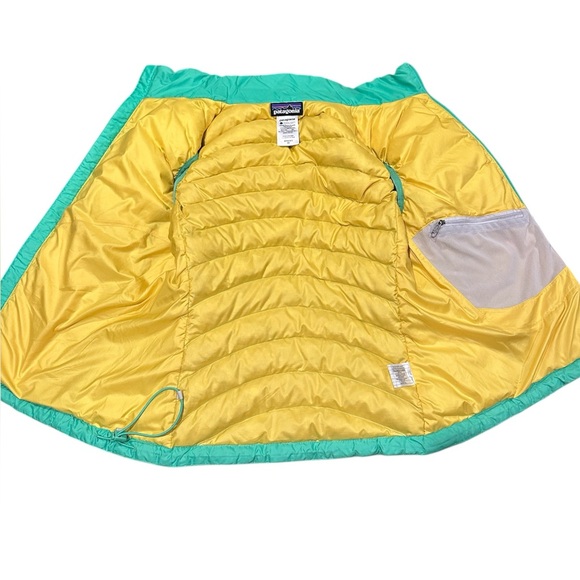 Patagonia Lime Green & Yellow Women’s Puffer Vest 800 Fill Goose Down Sz XS - Picture 7 of 7